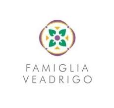 Sexo real gostoso com uma novinha bem gata - Família Veadrigo